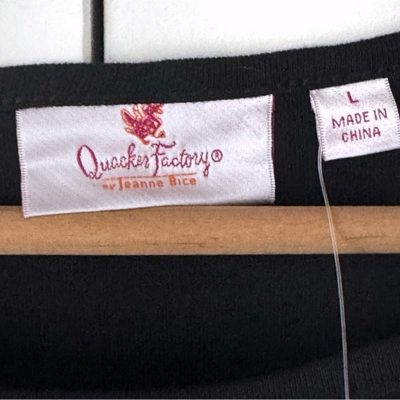 Quacker Factory Embellished Tshirt Womens Large Black Jewels Rhinestones NEW - Picture 4 of 12